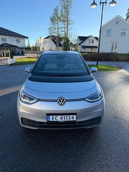 Volkswagen Id.3 2021 photo 2