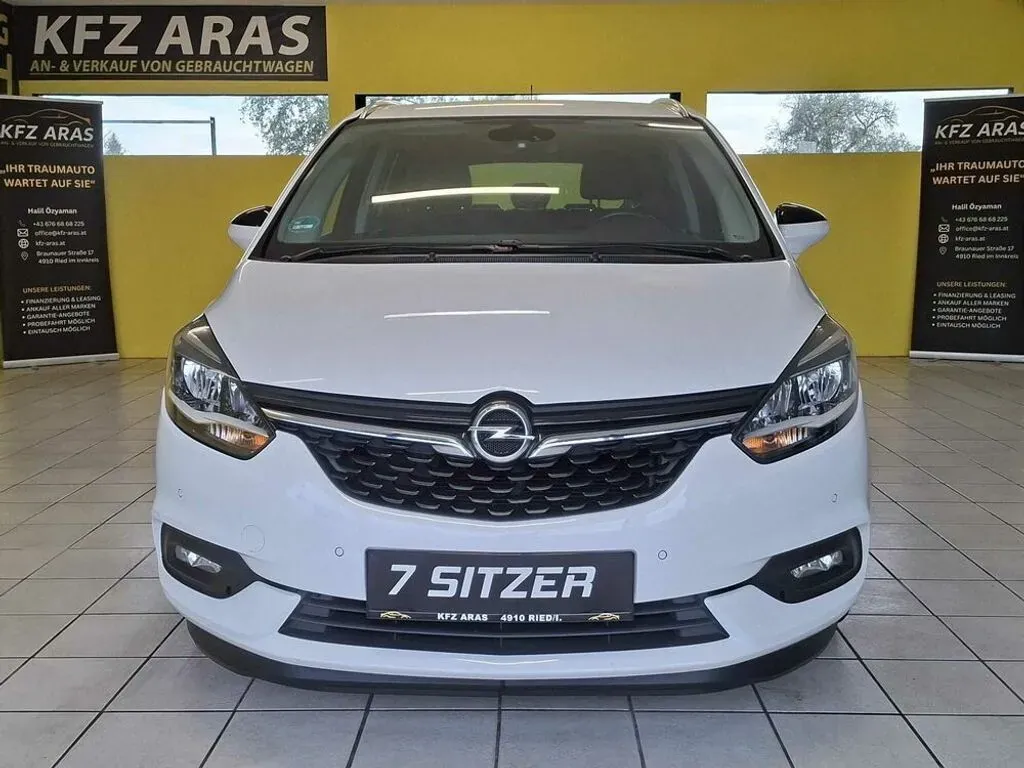Opel Zafira 2017 photo 3