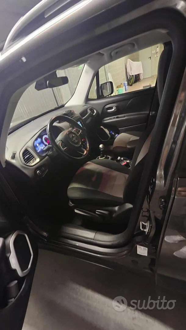 Jeep Renegade 2017 photo 3