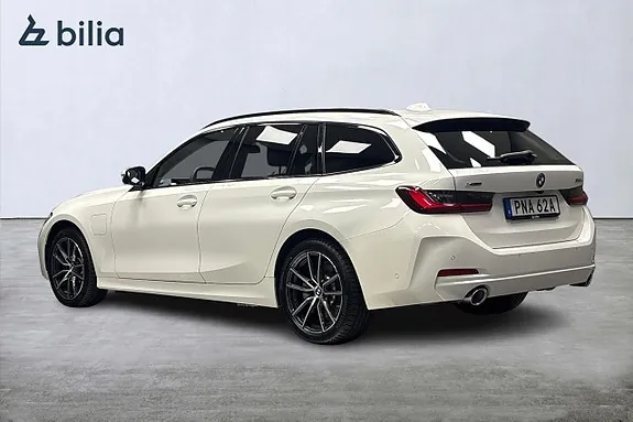 BMW 330E 2025 photo 5