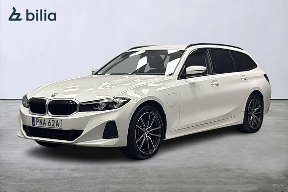 BMW 330E 2025 photo 3