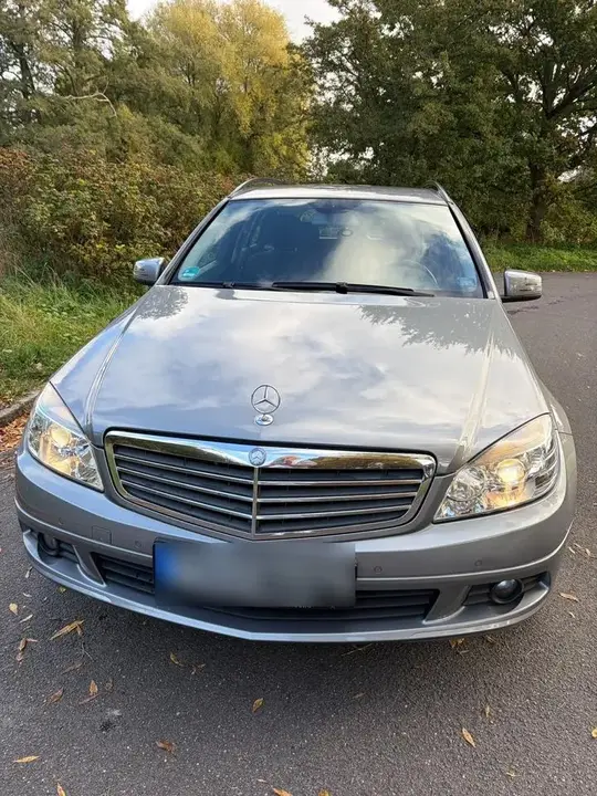 Mercedes-Benz C180