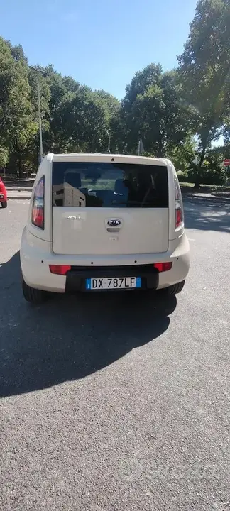 Kia Soul 2009 photo 4