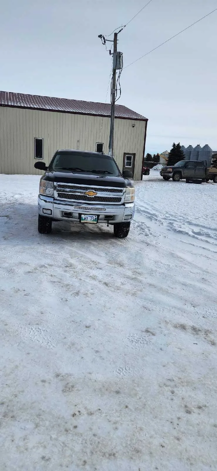 Chevrolet Silverado 2011 photo 4