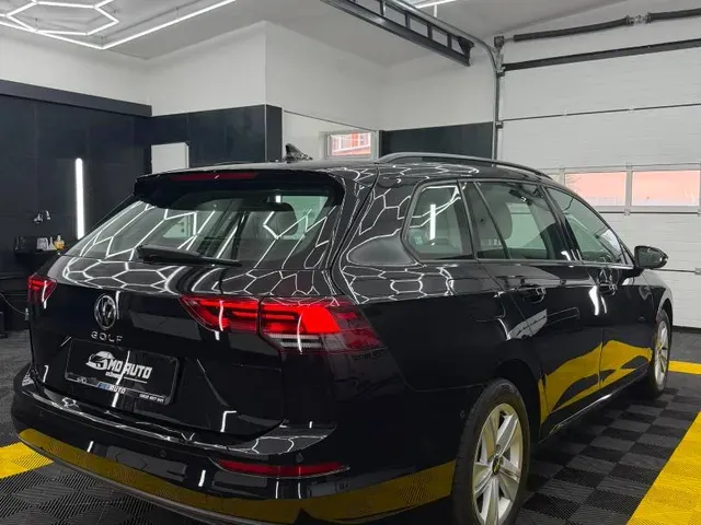 Volkswagen Golf Variant 2021 photo 4