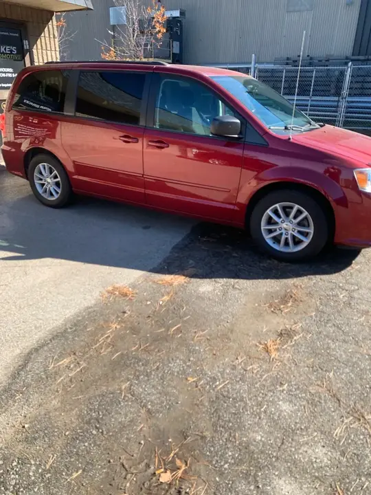 Dodge Grand Caravan 2014 photo 2