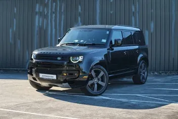 Land Rover Defender 2023 photo 3