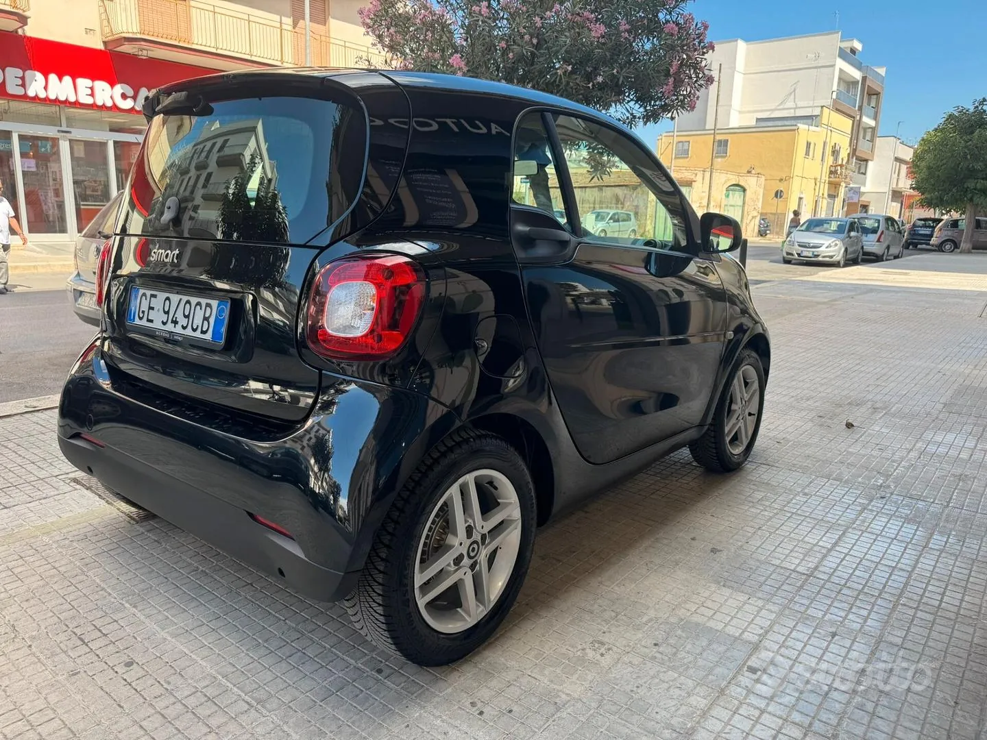 Smart Fortwo 2021 photo 4