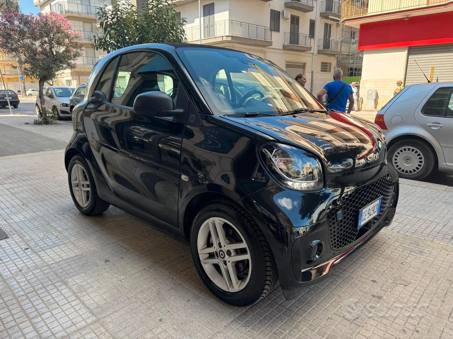 Smart Fortwo 2021 photo 3