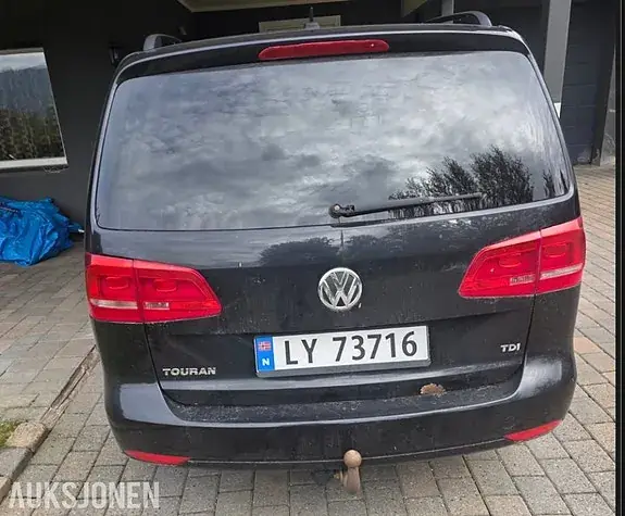 Volkswagen Touran 2013 photo 4