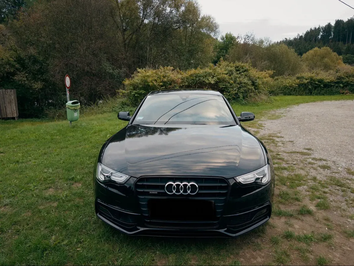 Audi A5 2016 photo 2