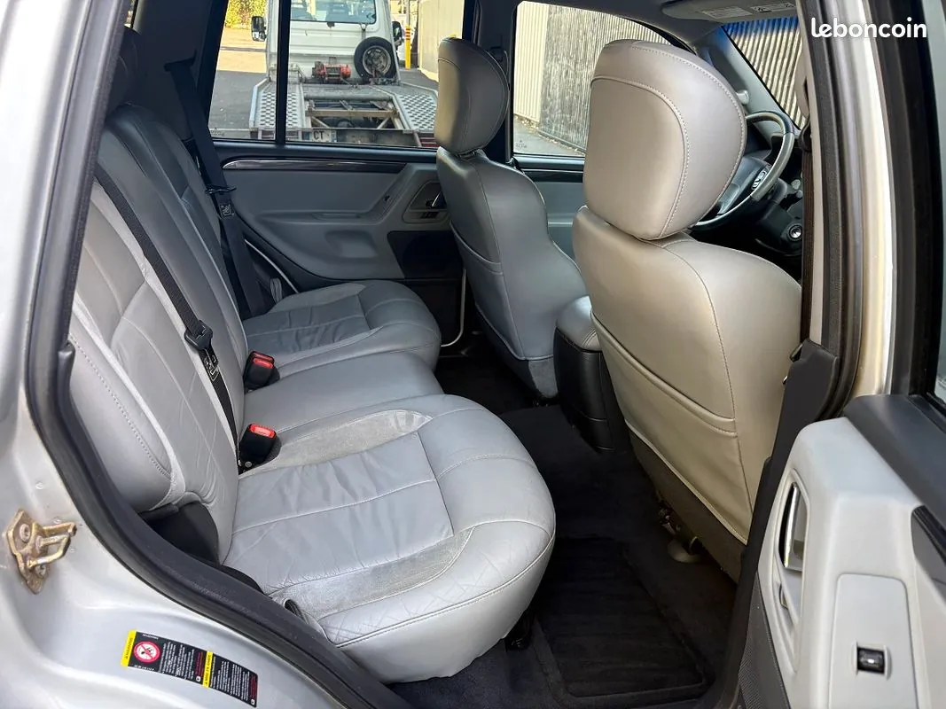 Jeep Grand Cherokee 2004 photo 4