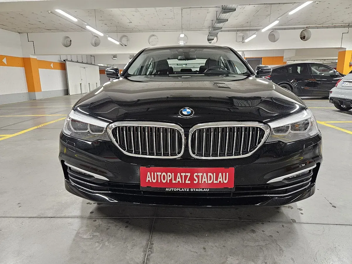 BMW 5 Series 2019 photo 3