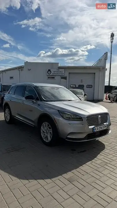 Lincoln Corsair 2022 photo 4