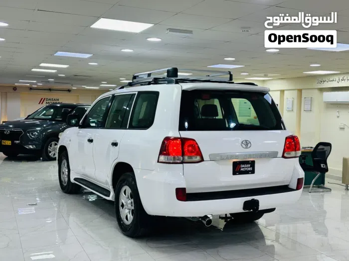 Toyota Land Cruiser 2009 photo 4