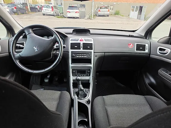Peugeot 307 2008 photo 5