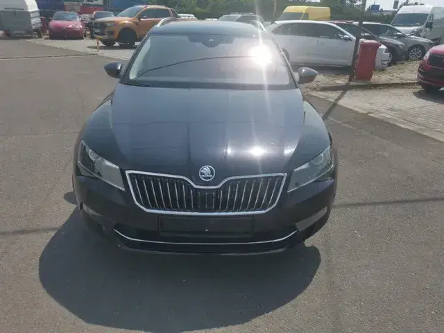 Skoda Superb Combi