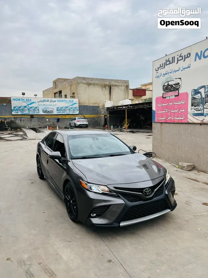 Toyota Camry 2020 photo 2