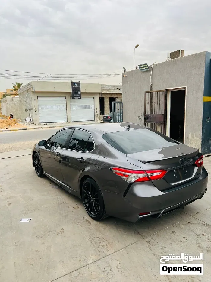 Toyota Camry 2020 photo 4