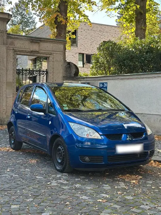 Mitsubishi Colt