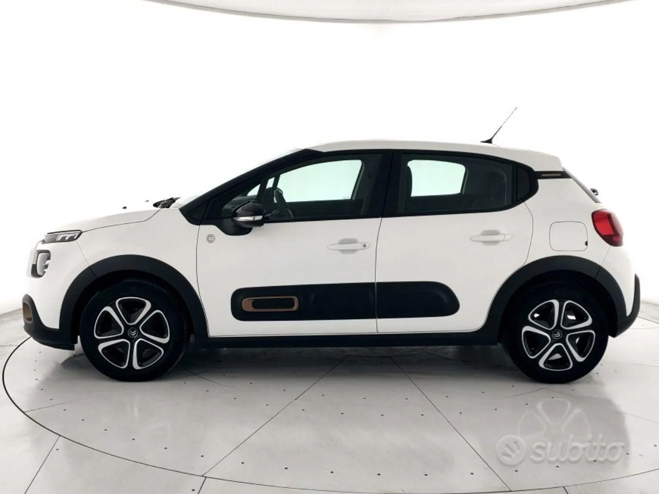Citroen C3 2022 photo 2