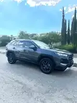 Toyota Rav4 2025 photo 2