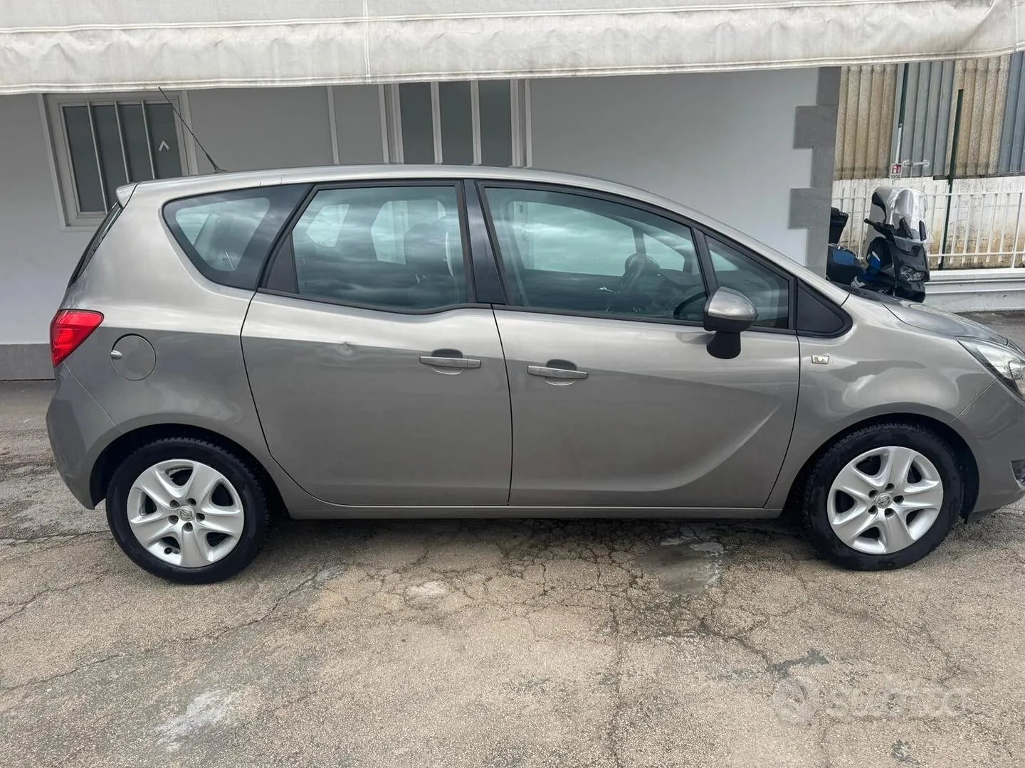 Opel Meriva 2015 photo 4