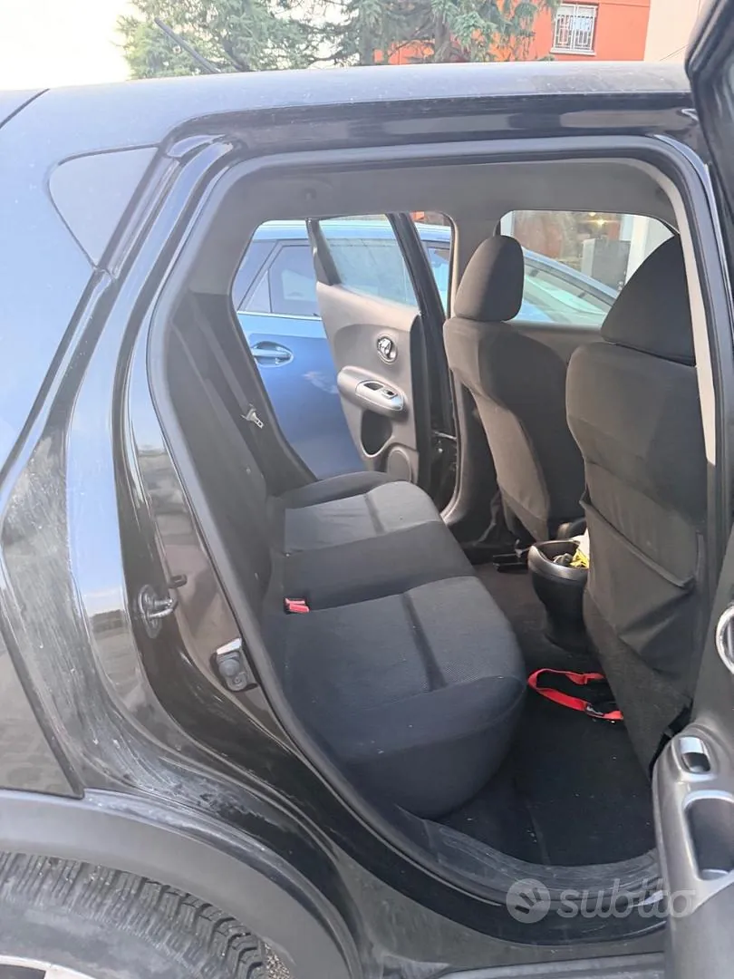 Nissan Juke 2011 photo 5