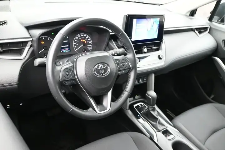 Toyota Corolla Cross 2025 photo 5