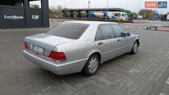 Mercedes-Benz S-Class 1993 photo 4