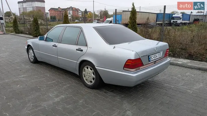 Mercedes-Benz S-Class 1993 photo 5