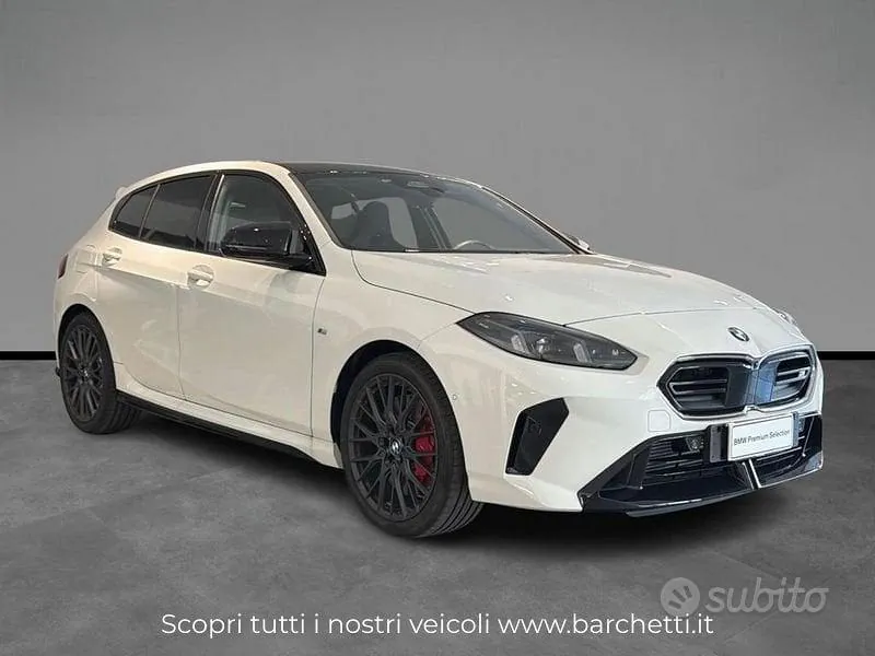 BMW 1 Series 2025 photo 3