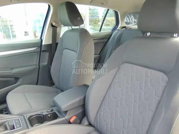 Volkswagen Golf 8 2026 photo 3