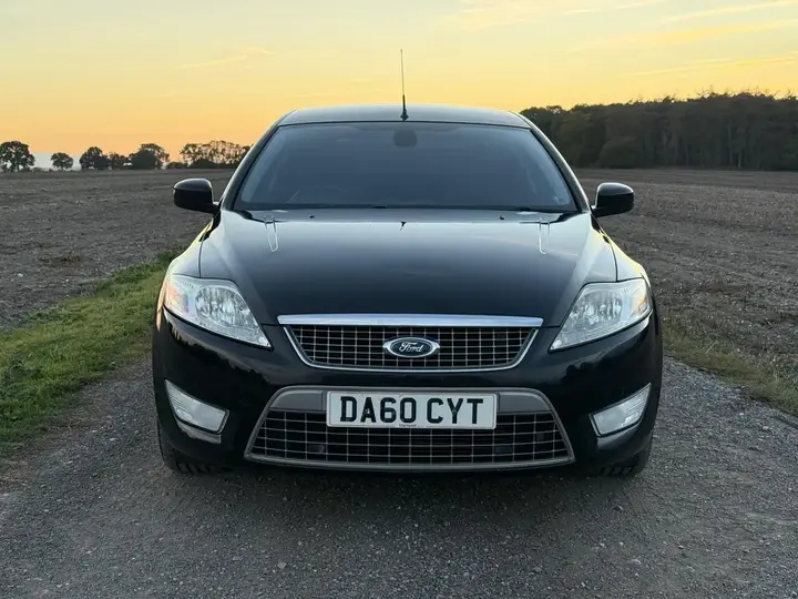 Ford Mondeo 2010 photo 2