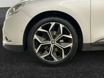 Renault Grand Scenic 2023 photo 3