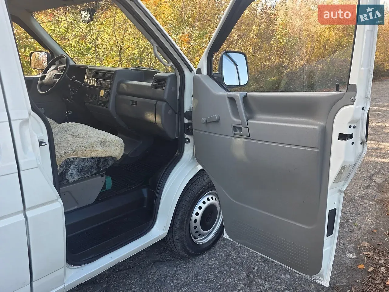 Volkswagen Transporter 1998 photo 4