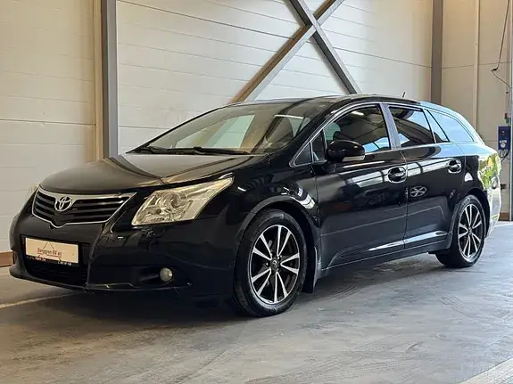 Toyota Avensis 2010 photo 2