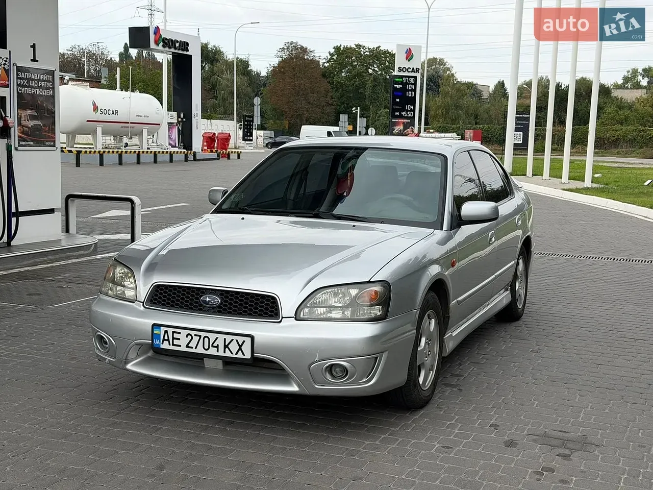 Subaru Legacy 2003 photo 2