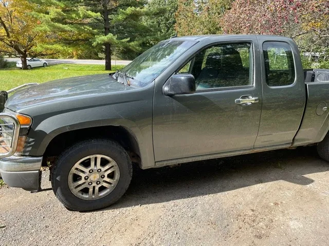 Chevrolet Colorado 2010 photo 2