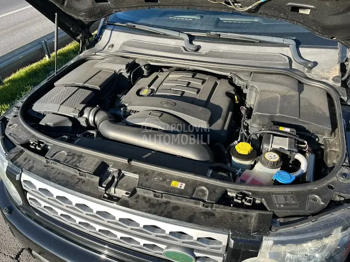 Land Rover Discovery 2010 photo 2