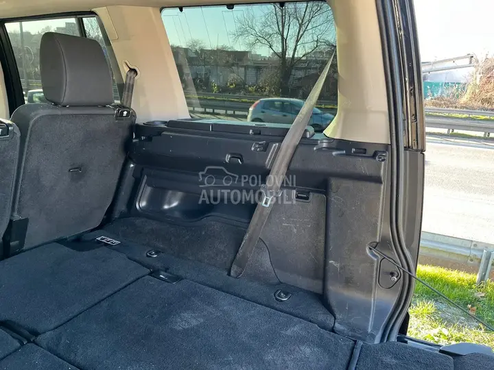Land Rover Discovery 2010 photo 3