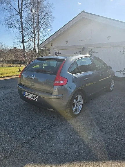 Citroen C4 2008 photo 3