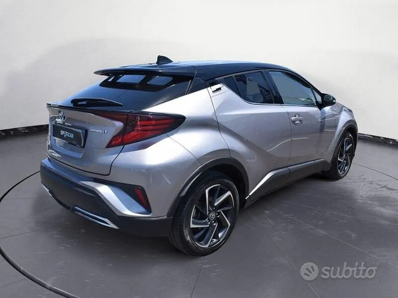 Toyota C-Hr 2020 photo 4
