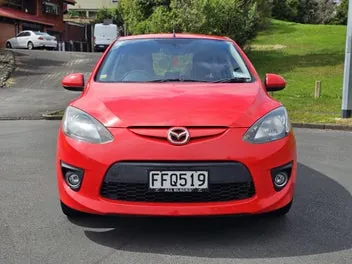 Mazda 2 2010 photo 4