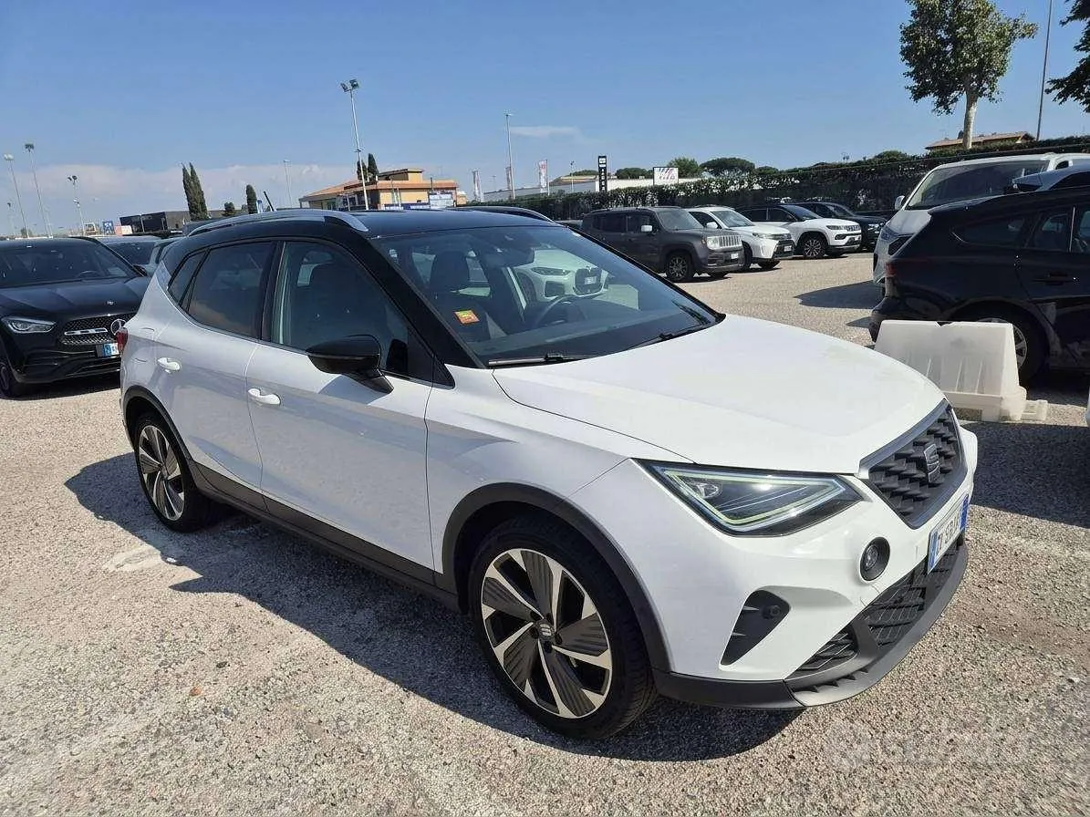 Seat Arona 2022 photo 3