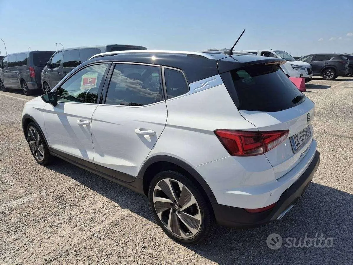 Seat Arona 2022 photo 4