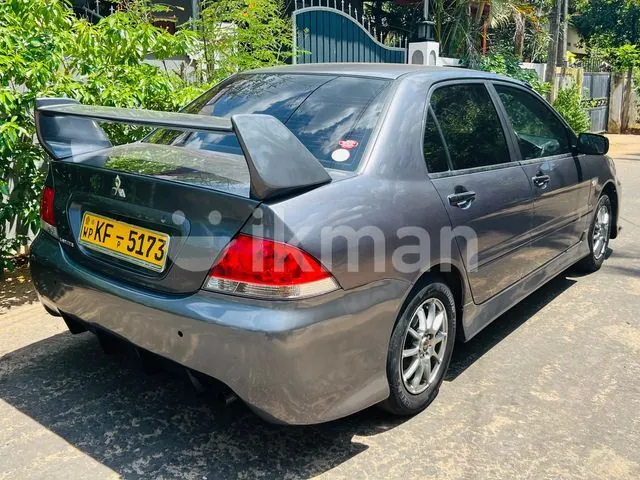 Mitsubishi Lancer 2007 photo 2
