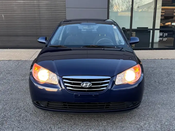 Hyundai Elantra 2010 photo 2