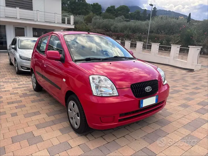 Kia Picanto 2007 photo 2