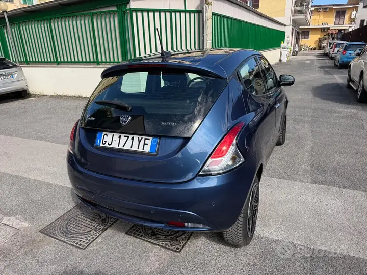 Lancia Ypsilon 2022 photo 5